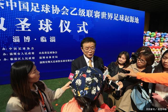 美记：很多人认为湖人应抢米切罗 但他在尼克斯好用是因为有唐斯